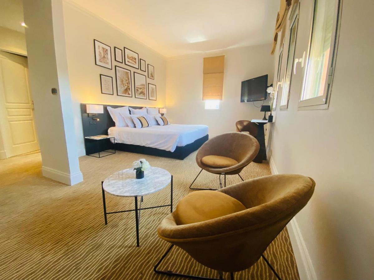Classic Double Room or without balcony heated swimming pool access,1238111680:JPEG