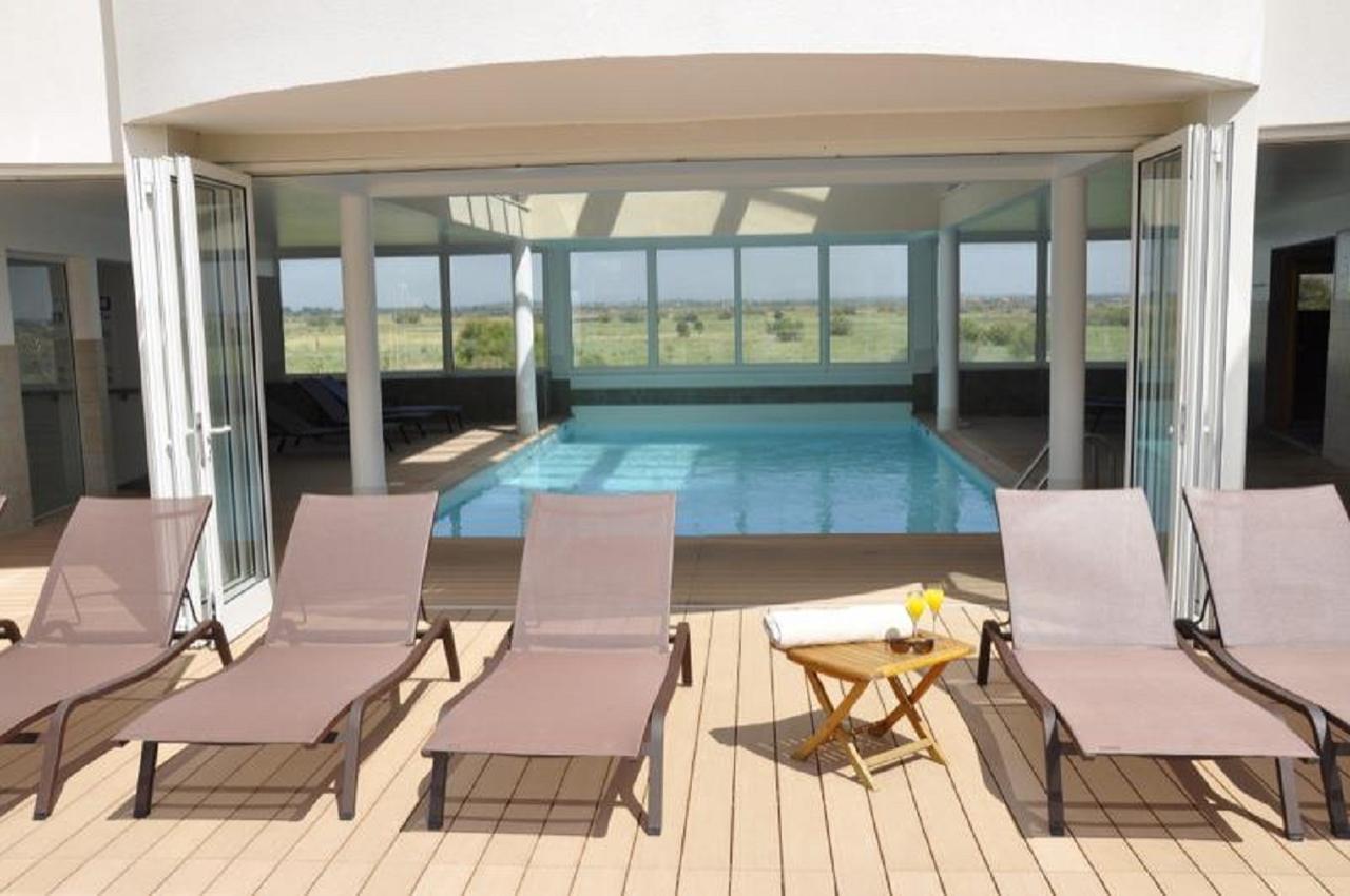 One-Bedroom Apartment swimming pool access,43745329:JPEG